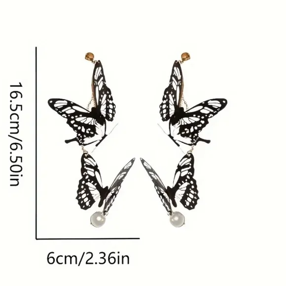 NWT Butterfly Novelty Earrings - Picture 6 of 6